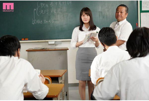 MIDV-269 "Teacher, I Will Become A Teacher." Dense Sex After School Filled With Saliva, Sweat And Kisses Nana Yagi Screenshot