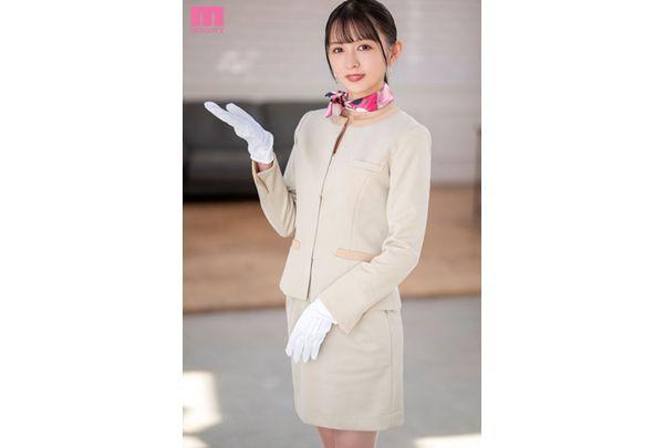 MIKR-046 Newcomer: Do You Like Beautiful Ladies? FIRST CLASS Elevator Girl Exclusive Yukimura Izumi AV Debut! Screenshot 1