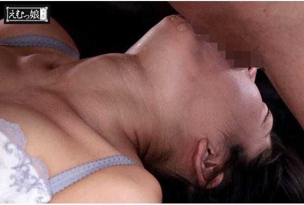 MISM-422 Deep Throat Evolution Training That Breaks The Shell Of The Heart. A Documentary Of The Release Of Masochistic Desires Over 10 Years With Spasmodic Deep Throating And White-eyed Orgasms. Shizuku Aonami Screenshot 4