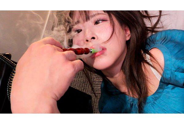 MKMP-645 The Second Time My Life Ended, It Was This Drug Again. I Served Seven Years In Prison And Was Rehabilitated. I Was Unable To Resist The Illegal Pleasure That Appeared Before Me Again, And I Climaxed Endlessly. Ena Satsuki Screenshot 5