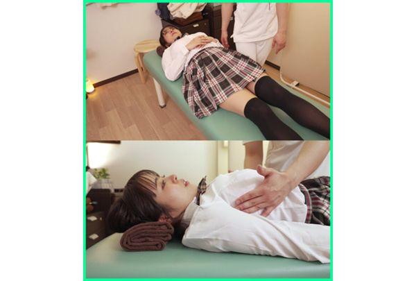 MKON-115 My Girlfriend Came With Me To The Chiropractic Clinic And Decided To Get A Treatment With Me Because "big Breasts Make Your Shoulders Stiff"... I Heard Moans Coming From The Other Side Of The Curtain... Aoi Hazuki Screenshot 14