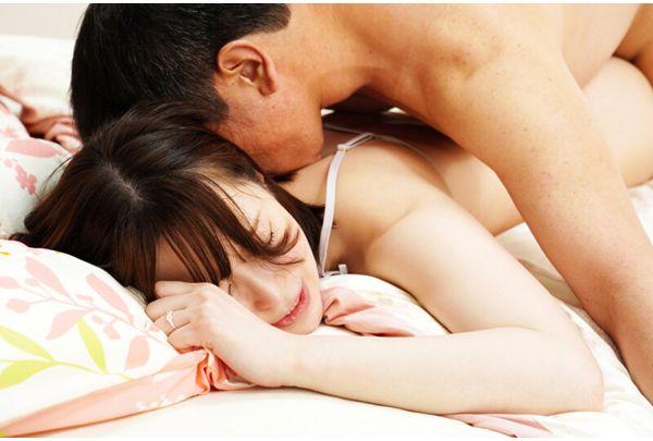 MRSS-194 Story About A Wife In A Sexless Marriage Who Is Seduced By Her Father-in-law, And Despite Her Reluctance, Becomes Aroused By The Long-awaited Cock. (by Yui Tenma) Screenshot 11