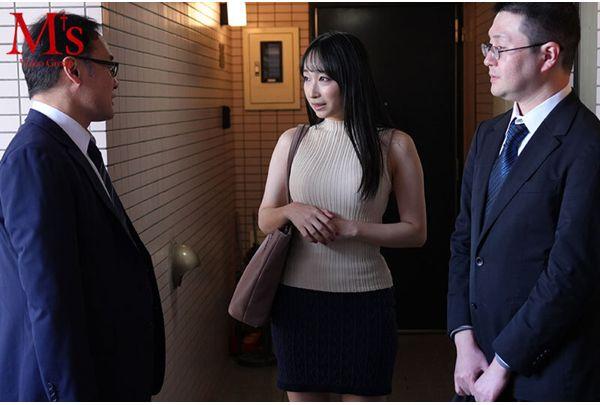 MVSD-693 Hasumi Claire, A Sexless Housewife Living Next Door To Her Husband, Is Driven Wild With Pleasure Every Day By The Insatiable Cock Of Her Abusive Boss, Whom She Despises. Screenshot 1