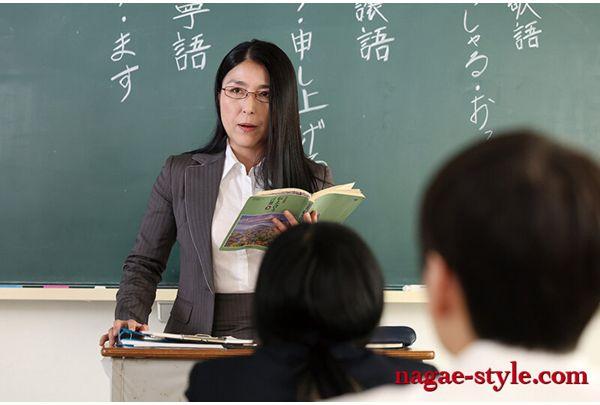 NSFS-405 A Beautiful Older Woman's Experience: I Was Passed Around By Young Men With Big Dicks And I Was In Agony 2 Sayaka Toyosaki Screenshot 4