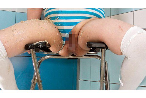 ODV-557 [Immediate Suspension Due To Policy Violation!] Mother Gets Excited By Public Defecation And Daughter Indulges In Vomiting Masturbation Screenshot 7