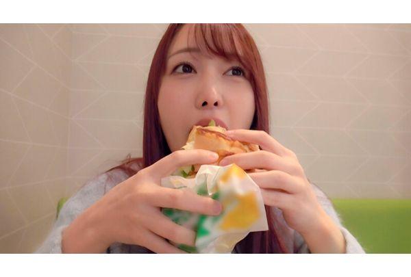 PKPR-041 Creampie Room Drinking Documentary: The Golden Ratio Of Cuteness And Beauty Mizuki Yayoi Screenshot 1