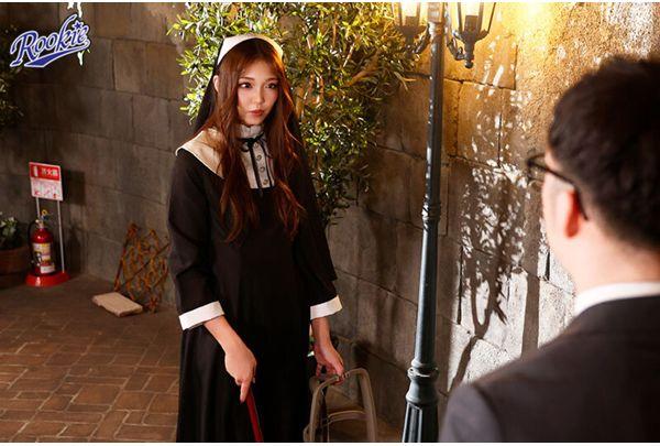 RKI-717 A Nun Who Is Close To Getting Married Wants To Lose Her Virginity At Least. All She Can Think About Is Dick. A Priest Whose Repressed Sexual Desire Is On The Verge Of Exploding Picks Up Men In Sexy Underwear! She Hooks A Man And Loses Her Virginity In A Creampie Orgasm! Kinoshita Himari Screenshot 3