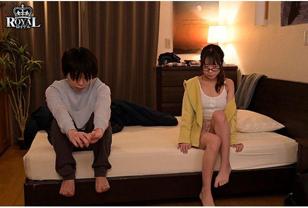 ROYD-259 My Sister Is Plain And Modest, But When She Takes Off Her Glasses, She Turns Out To Be A Stunning Beauty, And When I Couldn't Resist, She Started With A Dry Hump And Then Inserted It Raw, Giving Me My First Creampie. Ririka Amami Screenshot 8