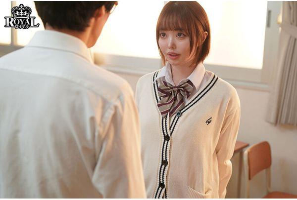 ROYD-286 Absolute Peeing Zone: A Top Student Who Is Drugged By Her Classmates And Ends Up Constantly Wetting Herself And Her Thighs. Misao Oguri Screenshot 3