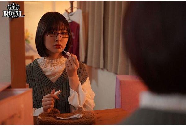 ROYD-294 My Sister Is Plain And Modest, But When She Takes Off Her Glasses, She Turns Out To Be A Stunning Beauty, And When I Couldn't Resist, She Started With A Bare-knuckle Intercrural Sex And Gave Me My First Creampie. Miyu Otori Screenshot 3