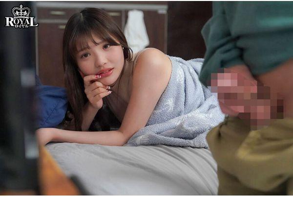 ROYD-328 My Female Friend, Who Has A Boyfriend, Comes To Stay Over Every Night And Unconsciously Tries To Seduce Me, Leaving Me In A State Of Torment Because I Can't Muster The Courage. - Sato Airu Screenshot 12