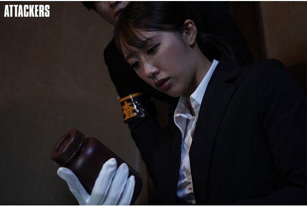 SAME-250 Pleasure Torture Female Body Modification: A Female Investigator Has An Orgasm-inducing Device Implanted In Her Brain And Is Forced To Orgasm Repeatedly By The Person She Hates Most In The World. Screenshot 3