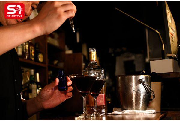 SNOS-040 Girl With A Bulging Cleavage At A Dating Party Is Drugged With Sleeping Pills And Her Plump Breasts Are Violated All Night Long In This Sleep Rape Video By Miyu Kohinata. Screenshot 1