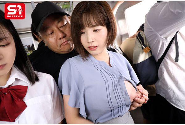 SNOS-046 "I'm An Old Lady..." She Resists Being Molested Right Next To Her Daughter, But She Starts To Feel It And Eventually Cums!! Frustrated Mother Okuda Saki Screenshot 1