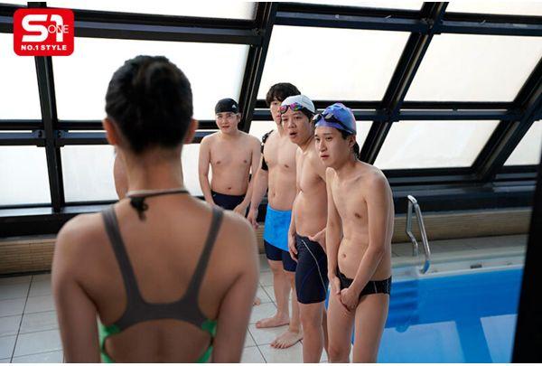 SNOS-306 The Beautiful Swimming Club Coach Uses Sex Appeal To Boost The Motivation Of The Male Members! In A Swimsuit With Only 1% Fabric, She Provides Near-naked, Close-contact Coaching. (Yuri Adachi) Screenshot 8