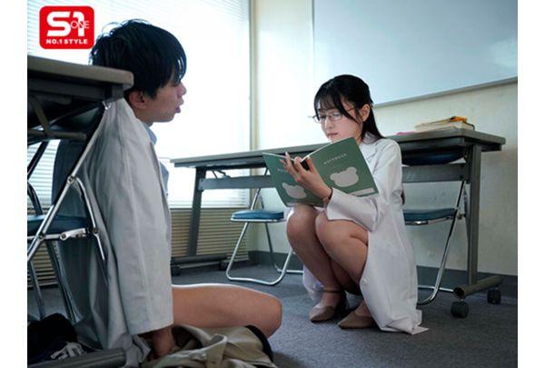 SNOS-434 Hatsumi's Sexual Preferences Are Developed By A Science-oriented Girl. Screenshot 9