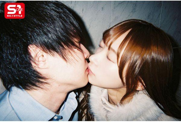 SONE-805 Alice (23 Years Old), A Young Wife With Money, Time And Sexual Desire, Has An Affair At 4 Love Hotels. Hana Alice Screenshot 4